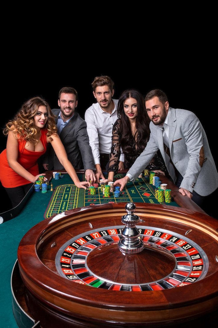 Live Casino Hold'em table on mustang77 slot mobile interface showing dealer and player cards
